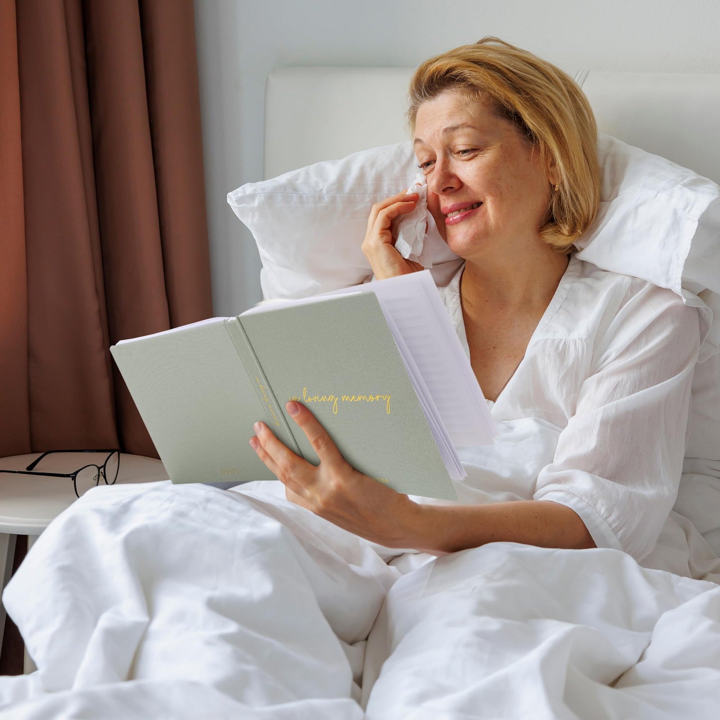 ZICOTO Beautiful Linen Funeral Guest Book for The Celebration of Life - The Perfect in Loving Memory Book with Ample Space to Sign in for Guests - Premium Craftsmanship for Honoring Loved Ones