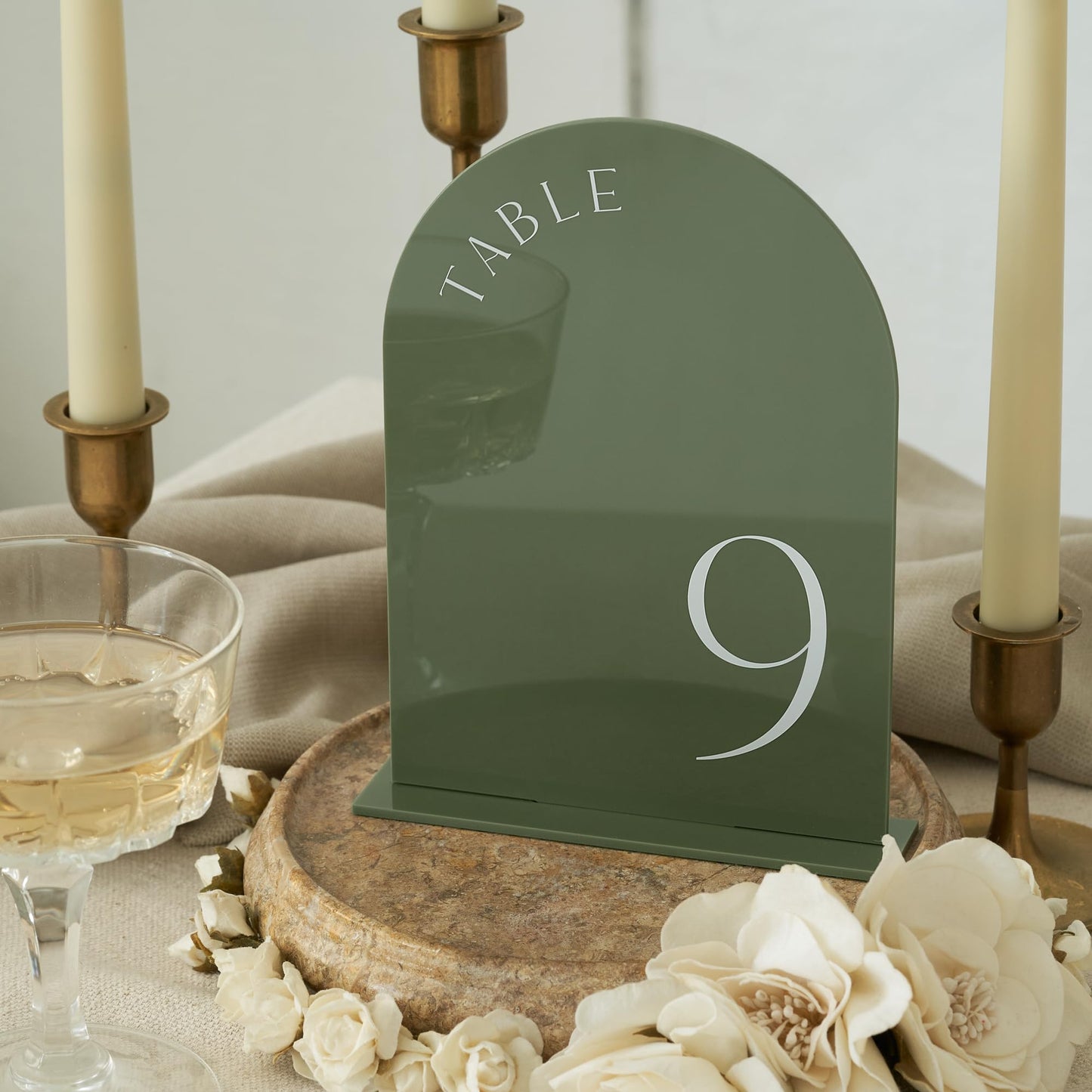 Elegant Acrylic Arch Table Numbers – Modern Minimalist Design with Stand – Numbered 1-15 – 7x5 Inches – Perfect for Weddings, Events & Parties
