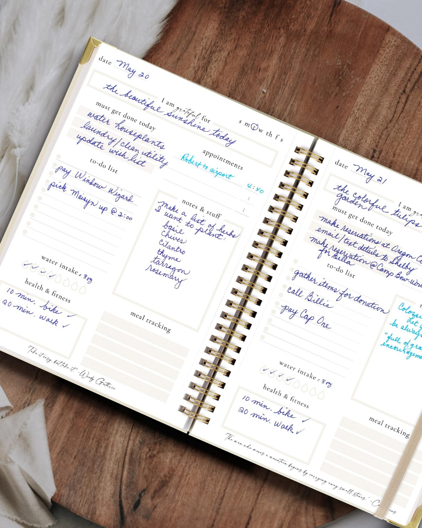 Beautiful To Do List Notebook - Aesthetic Daily Planner to Easily Organize Your Tasks And Boost Productivity - Stylish Undated Planner And School or Office Supplies For Women