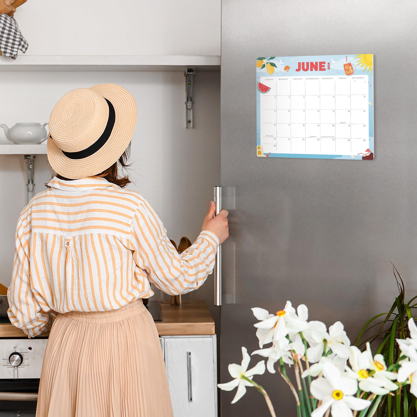 Beautiful 2025 Magnetic Fridge Calendar - Runs Until December 2025 - The Perfect Monthly Refrigerator Calendar With Seasonal Designs for Easy Organizing