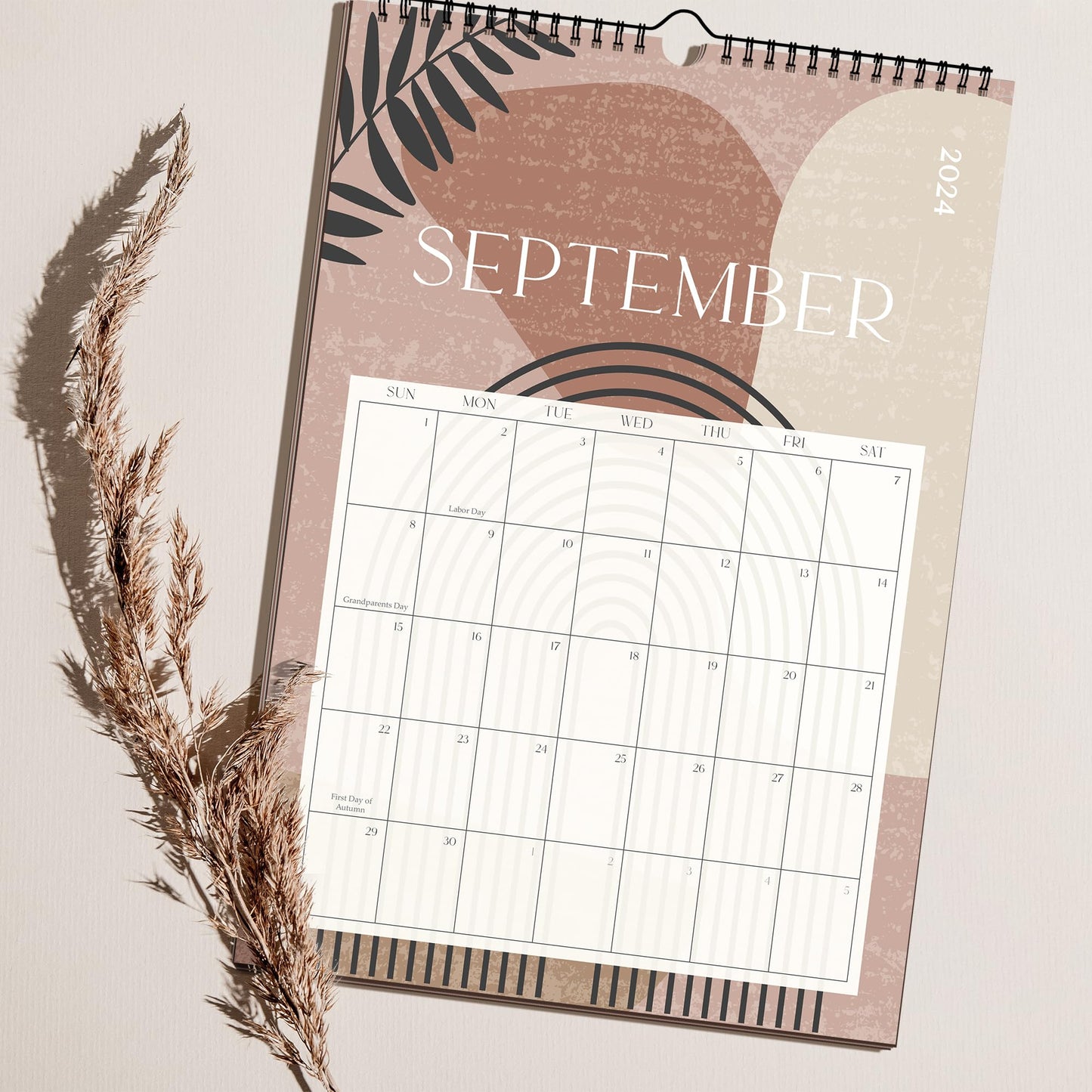Aesthetic Boho Wall Calendar 2023-2024 - Runs from June 2023 Until December 2024 - The Perfect Monthly Calendar With Mid Century Designs for Easy Organizing