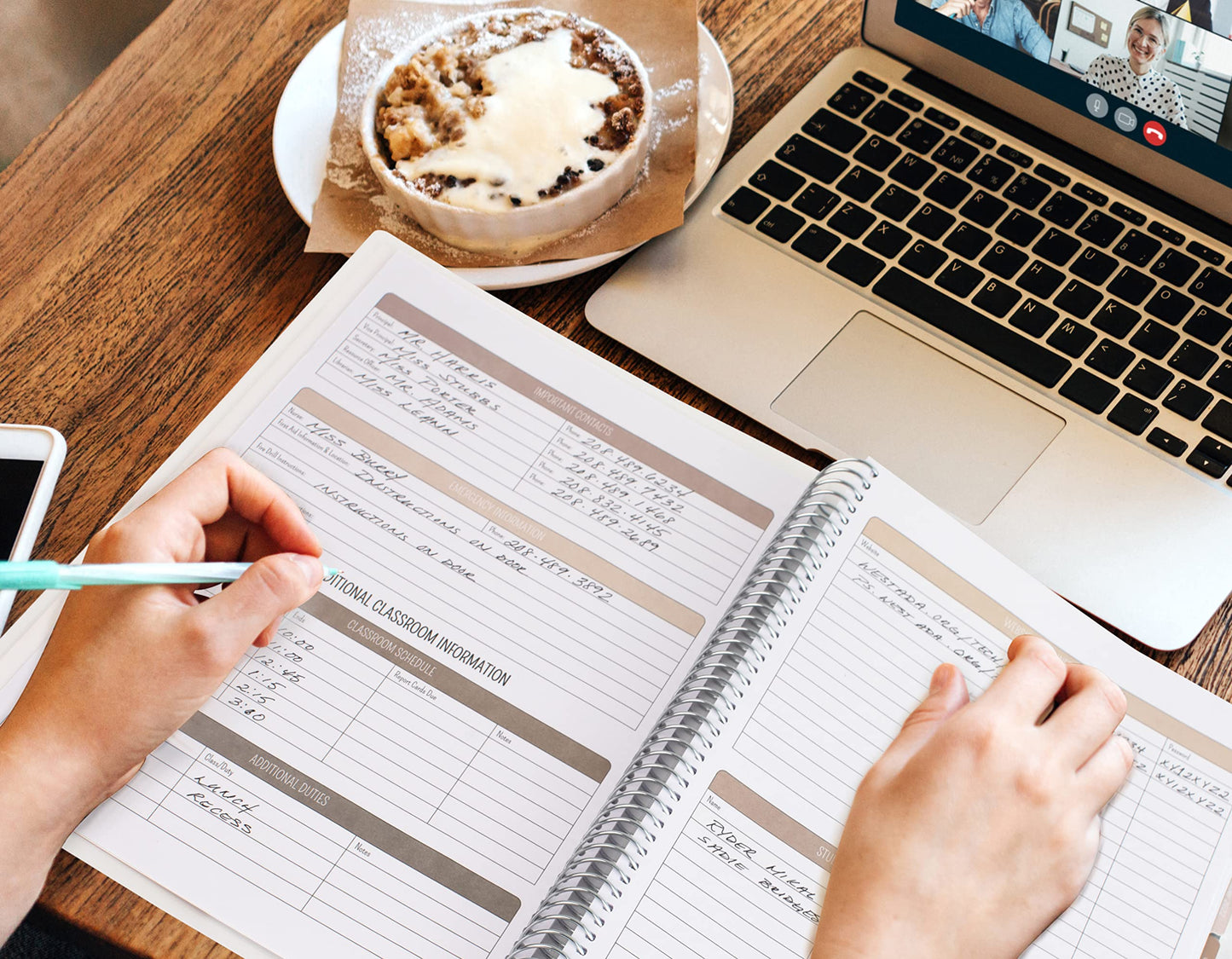 Simplified Teacher Planner For The 2022-2023 Academic School Year - Your All Inclusive 8.5"x11" Lesson Plan Book - Easily Organize Your Daily, Weekly and Monthly Classroom Schedule