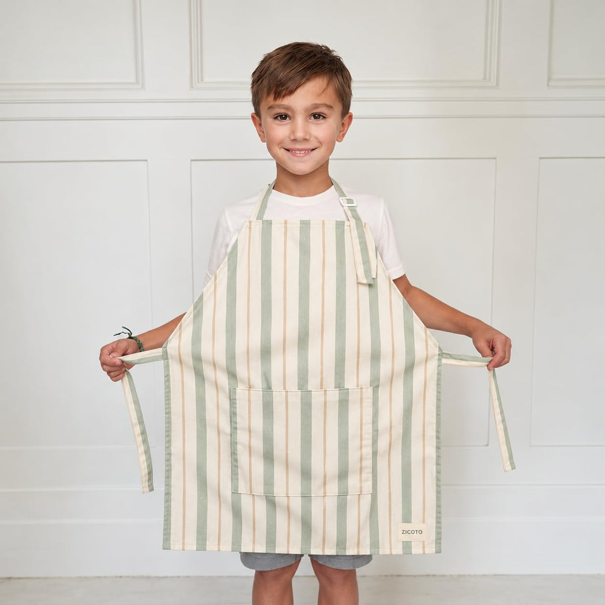 Kids Apron for Girls & Boys - Toddler Apron with Pocket for Cooking, Baking
