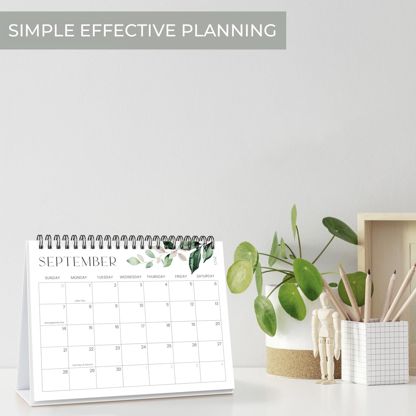 Aesthetic Desk Calendar 2026 - Runs until December 2026 - Beautiful Small Flip Desktop Calendar for Easy Organizing