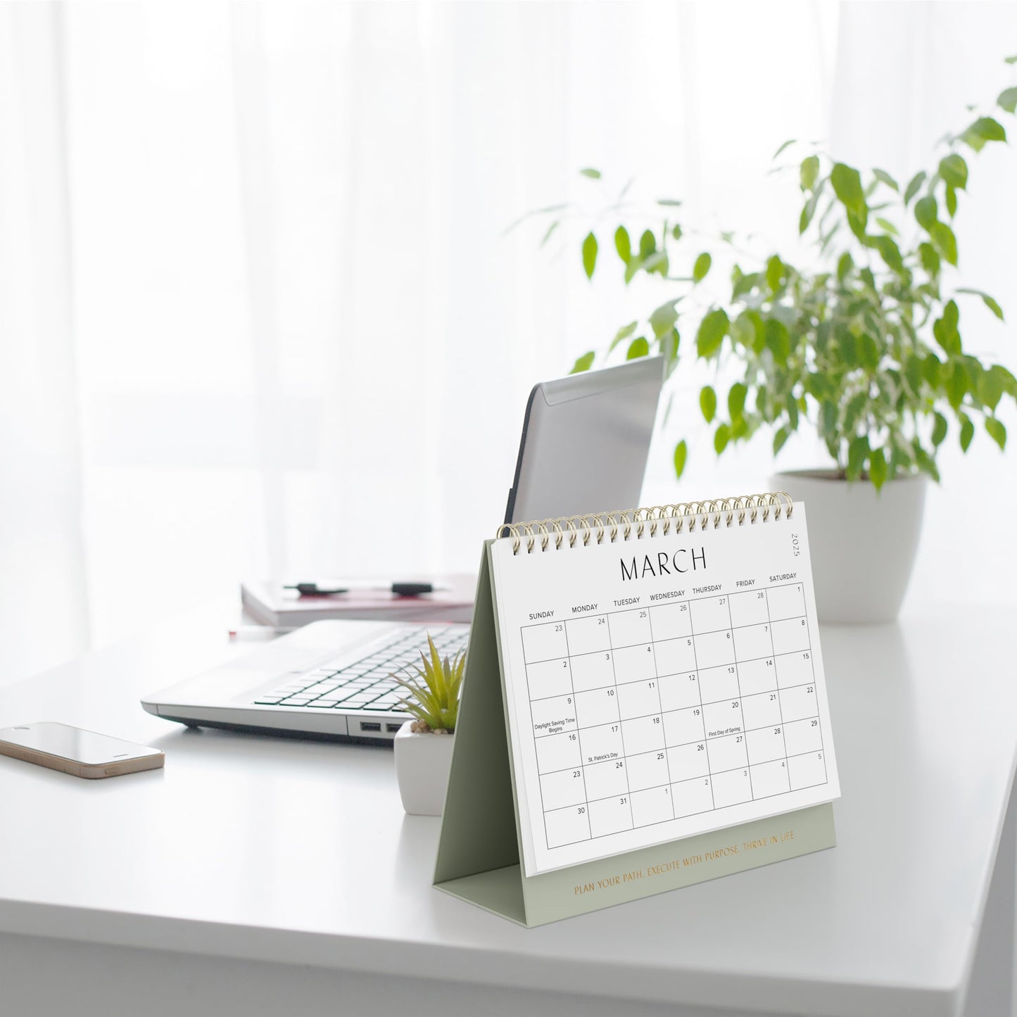 Aesthetic Desk Calendar 2025-2026 - Runs from January 2025 until June 2026 - Beautiful Small Flip Desktop Calendar for Easy Organizing
