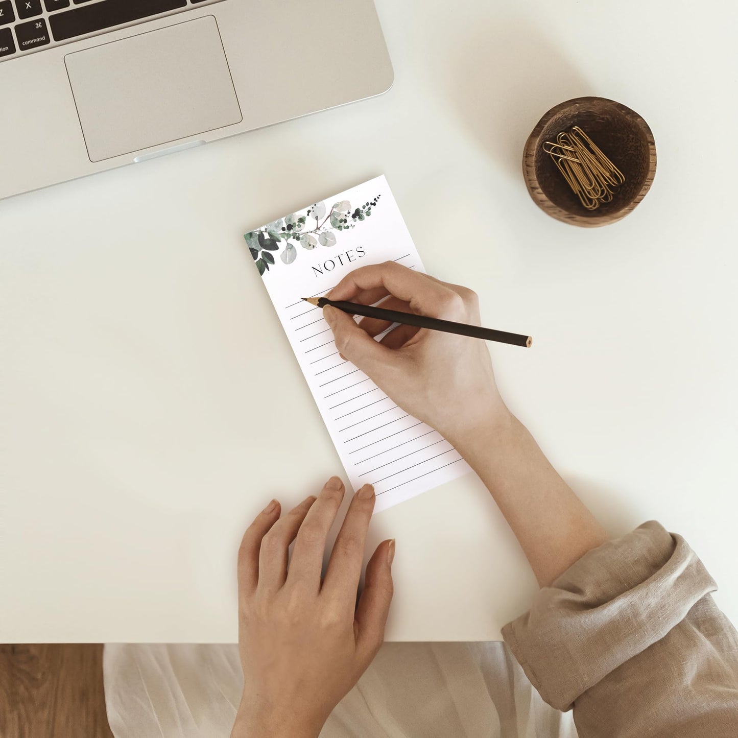 Beautiful Magnetic Notepads for Fridge - Set Of 4 Modern Note pads With Lined Pages to Easily Write Notes & Make Grocery/Shopping Lists - The Perfect To Do Pad w/ Strong Magnets for Your Refrigerator