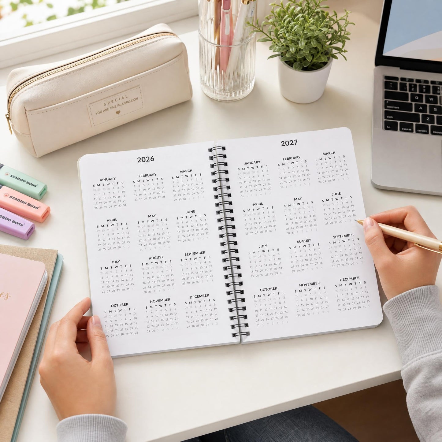 Aesthetic 2027 Student Planner To Stay Organized - A Beautiful 8.5" x 6.1" Planner for Middle and High School Students with Weekly & Monthly Spreads For The 26-27 Academic Year