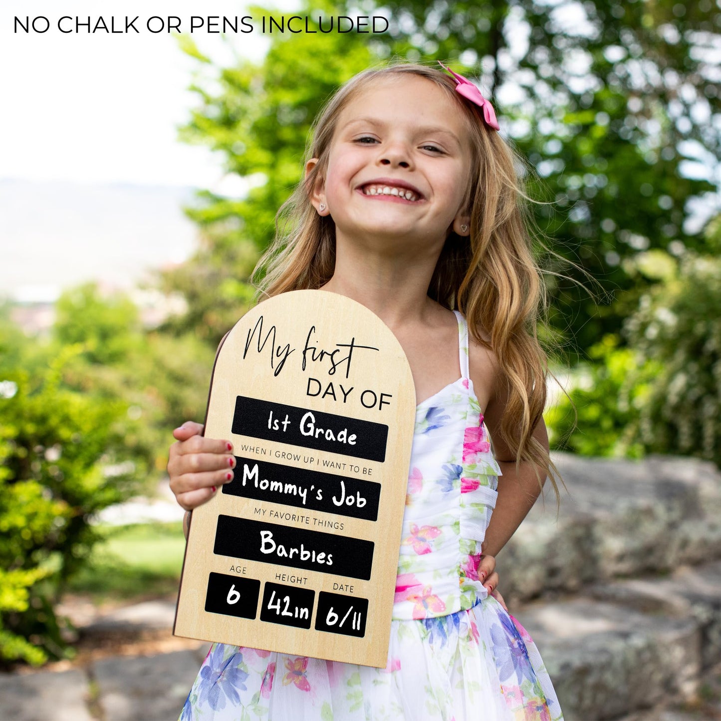 Beautiful Wooden First and Last Day of School Board Sign - Modern and Large Back to School Sign for Lasting Memories - Perfect 11.8" x 7.1" Wooden Chalkboard Photo Prop for Kindergarten