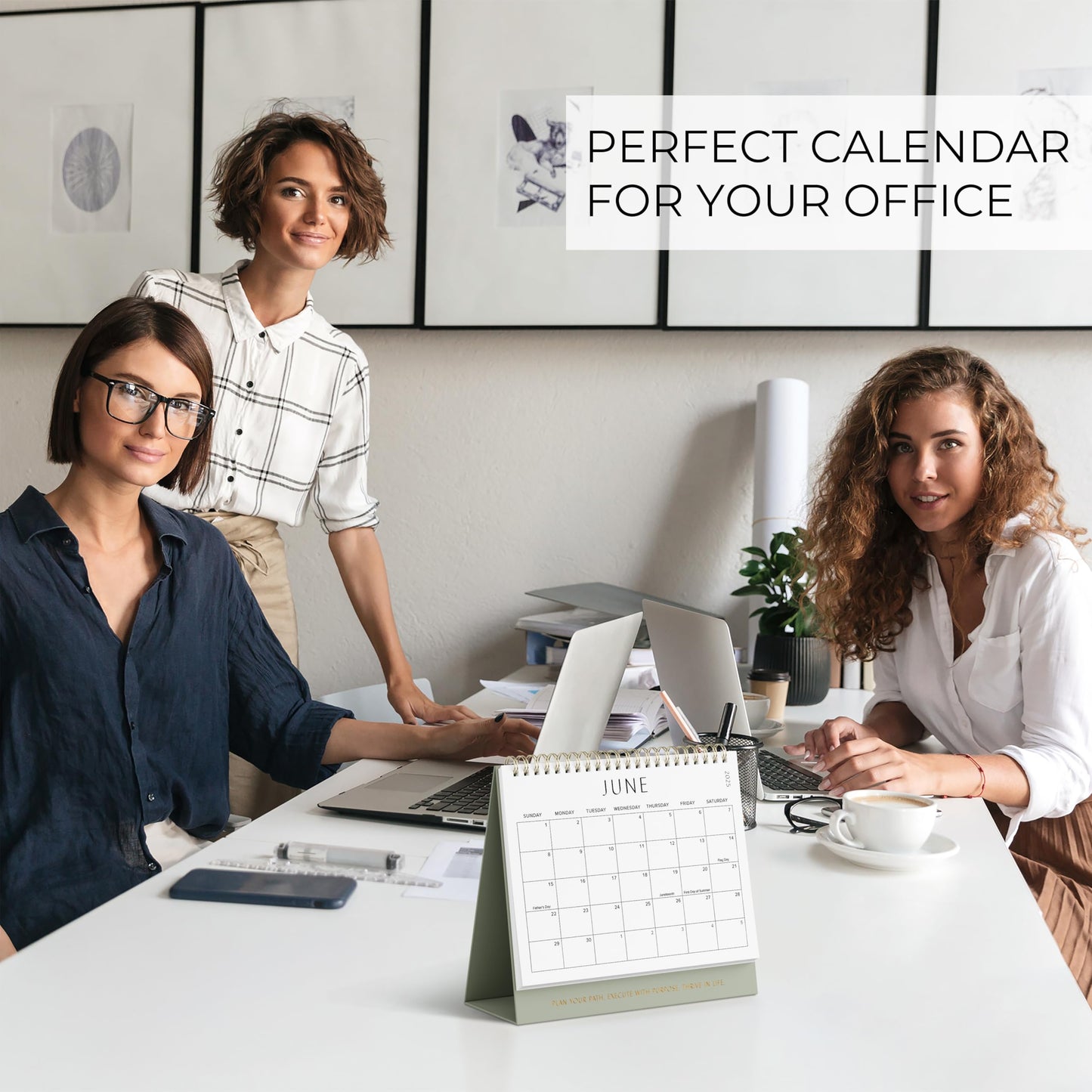 Aesthetic Desk Calendar 2025-2026 - Runs from January 2025 until June 2026 - Beautiful Small Flip Desktop Calendar for Easy Organizing