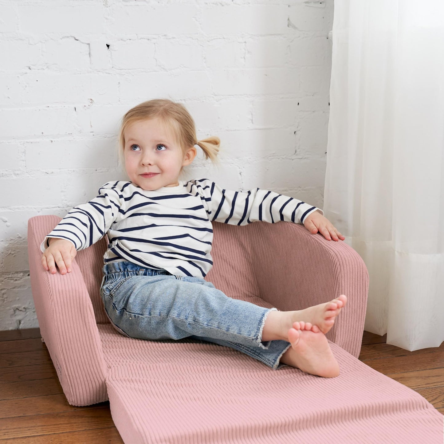 ZICOTO Comfy Kids Chair for Toddler - Stylish 2 in 1 Lounger Made of Memory Foam Easily Unfolds Into a Soft Baby Couch to Nap On - Modern Fold Out Sofa for The Little Ones