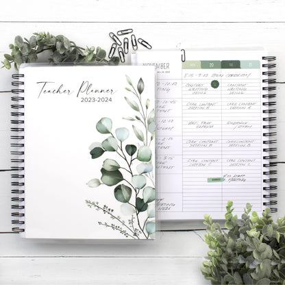 Simplified Teacher Planner For The 2022-2023 Academic School Year - Your All Inclusive 8.5"x11" Lesson Plan Book - Easily Organize Your Daily, Weekly and Monthly Classroom Schedule