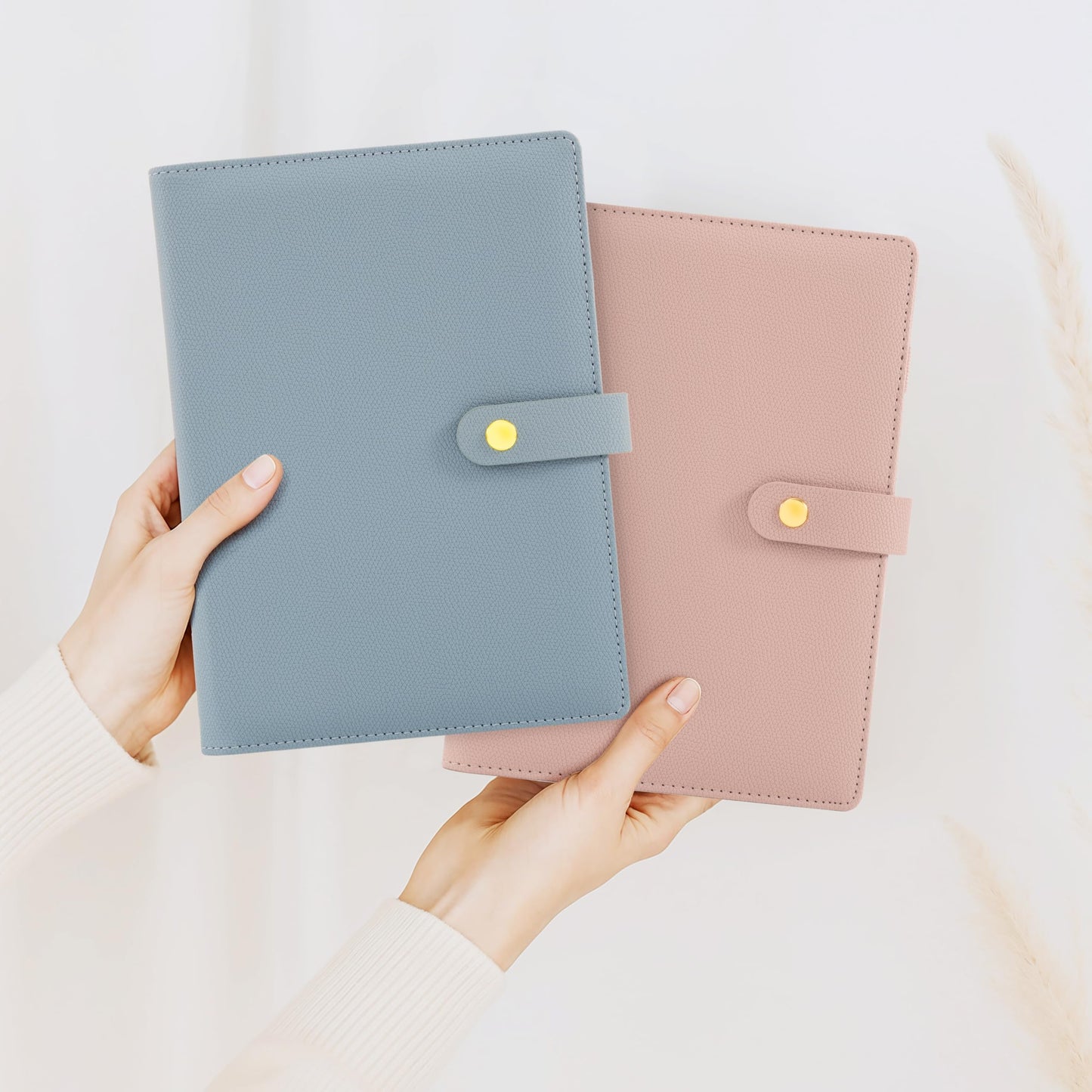 Aesthetic 6 Ring A5 Binder - Sturdy Photocard SBinder Great As Small Refillable Notebook - The Cute Planner with Pocket Easily Organizes Your Paperwork for School, Office or Work