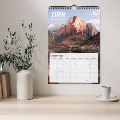 Aesthetic National Park Calendar 2026 - The Perfect Monthly Wall Calendar With Breathtaking Pictures - Runs From October 2025 Until December 2026