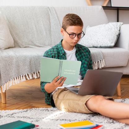 Aesthetic 2023-2024 Student Planner To Stay Organized - A Beautiful 8.5" x 5.5" Planner for Middle and High School Students with Weekly & Monthly Spreads For The 23-24 Academic Year