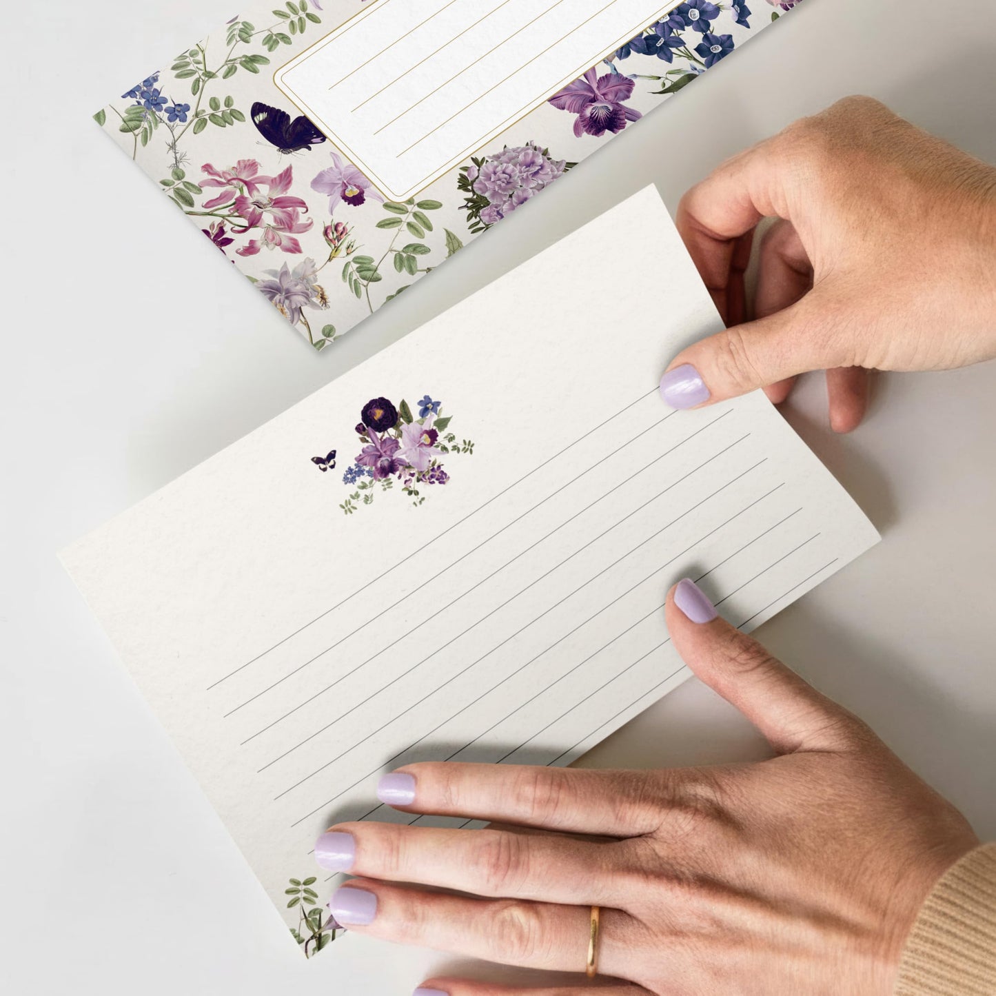 Beautiful Stationery Set with Envelopes - Premium-Quality, No-Bleed Letter Writing Paper with Elegant Floral Designs - Cute Stationary Kit for Women and Thoughtful Gift for Loved Ones