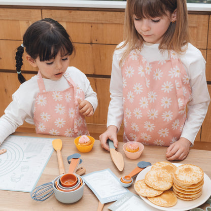 ZICOTO Kids Apron for Girls & Boys - Toddler Apron with Pocket for Cooking, Baking & Crafts - Christmas Gift for Little Chef