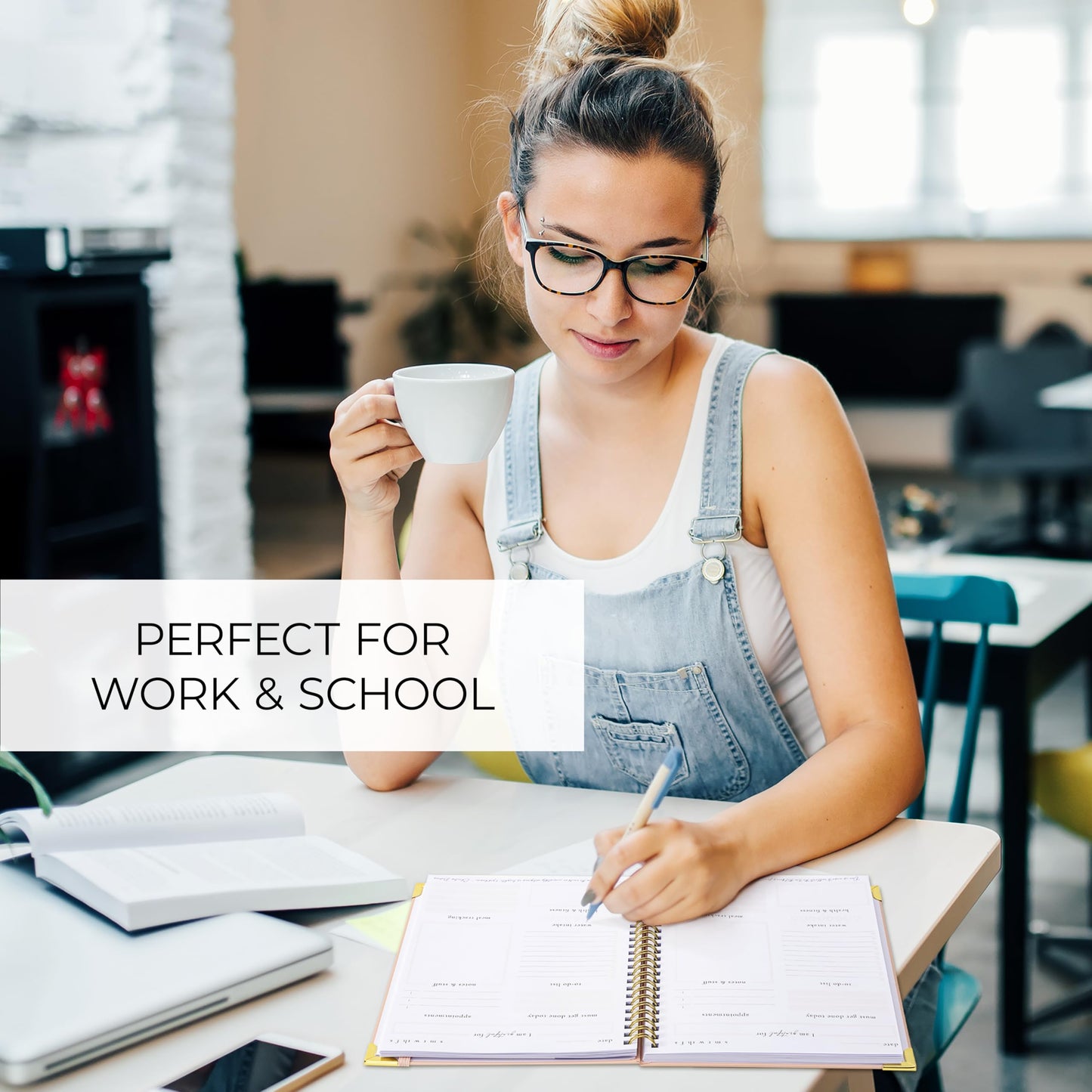 Beautiful To Do List Notebook - Aesthetic Daily Planner to Easily Organize Your Tasks And Boost Productivity - Stylish Undated ADHD Planner Gift and The Perfect School or Office Supplies For Women