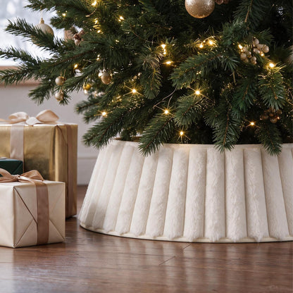 Beautiful Christmas Tree Collar - Modern 29" Velvet Tree Ring