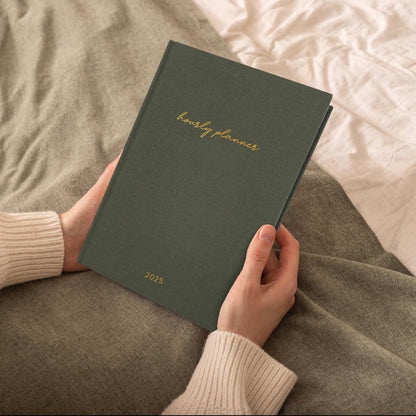 Beautiful 2025 Appointment Book Planner - Sturdy Linen Daily Planner & Weekly Calendar with Half Hourly Schedule Easily Keeps Track Of All Your Appointments - The Perfect Day by Day Organizer