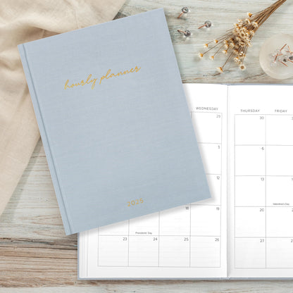 Beautiful 2025 Appointment Book Planner - Sturdy Linen Daily Planner & Weekly Calendar with Half Hourly Schedule Easily Keeps Track Of All Your Appointments - The Perfect Day by Day Organizer